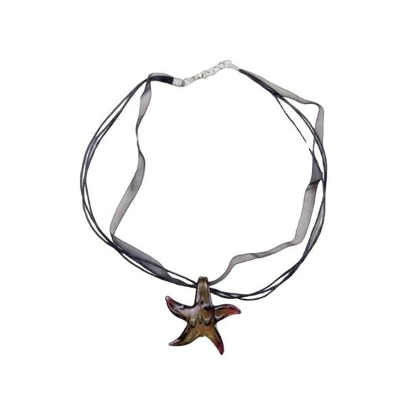 Starfish Project Lisa Necklace Gold - Picture 2 of 5